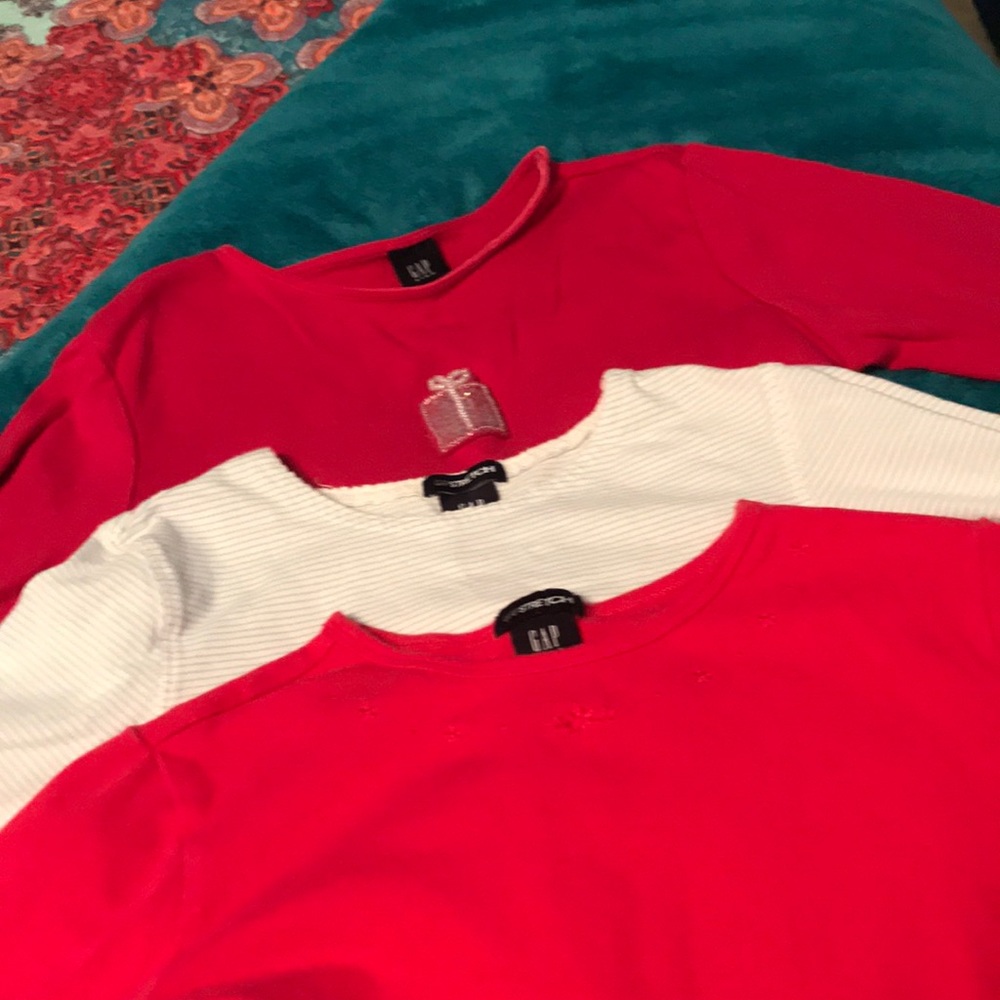 Gap Girls set of 3 long sleeve shirts